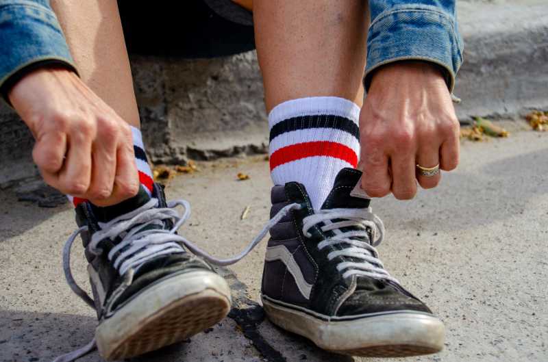 Tenis Entrelazando Colores - Las Chaca - imagen 1