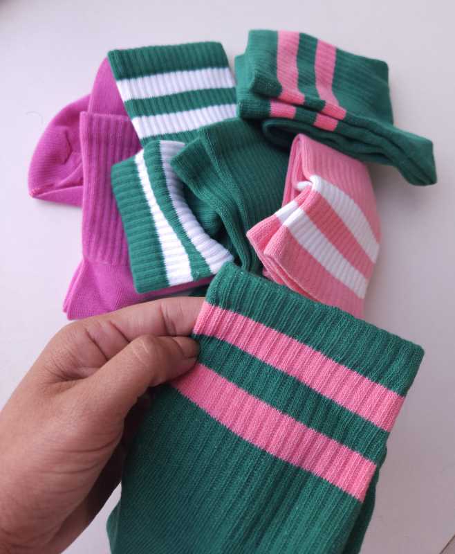 Tenis Entrelazando Colores - Verde Rosa - imagen 1